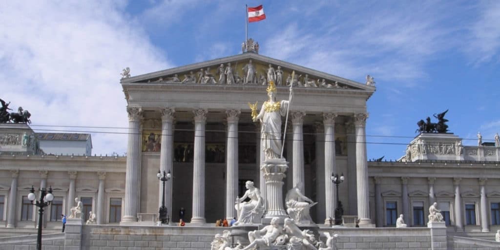 https://commons.wikimedia.org/w/index.php?curid=736513
