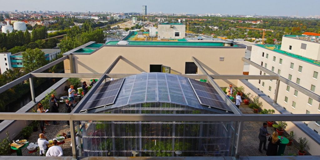 Sunfarming Photovoltaik-Gewächshaus Estrel